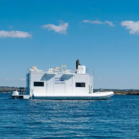 Due Nodi By Barbarhouse ספינת מלון