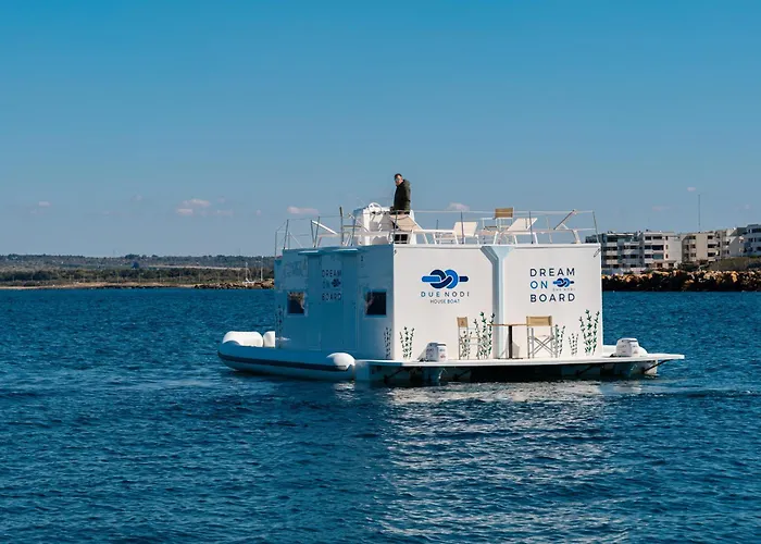 Due Nodi By Barbarhouse ספינת מלון *